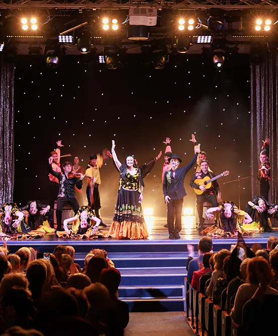 Europe en liesse – entre traditions et modernite Europe en liesse - entre traditions et modernite